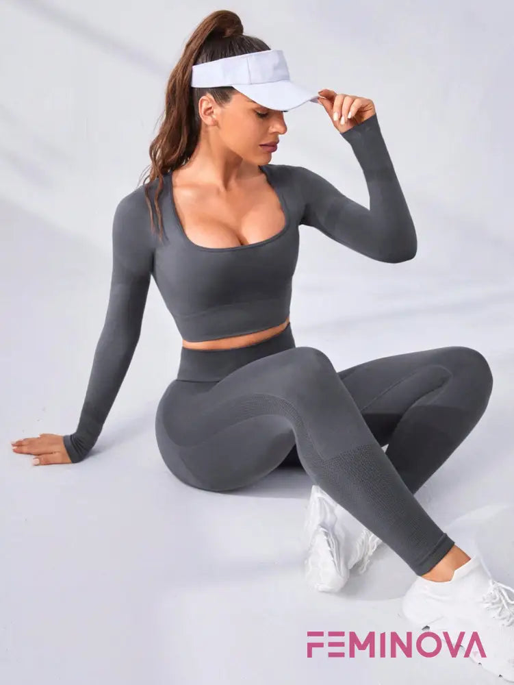 Conjunto Fitness com Blusa Manga Longa e Cós Alto Ajustado Cinza / P