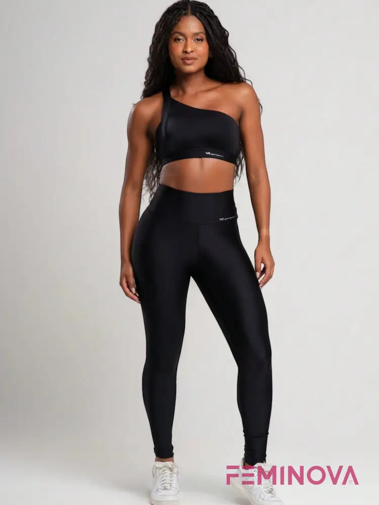 Conjunto Fitness com Top de Alças Cruzadas Preto / P