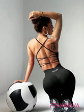 Conjunto Fitness com Top Strappy e Legging Levanta Bumbum Preto / P