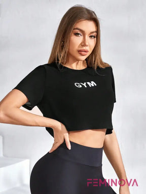 Cropped Fitness com Estampa e Modelagem Confortável